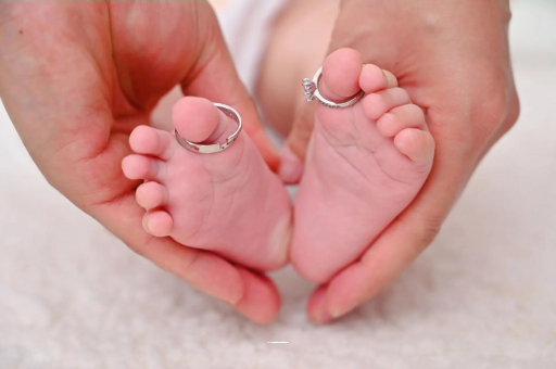 龙海宝宝睡着了委屈的抽泣 龙海宝宝睡着了委屈的抽泣